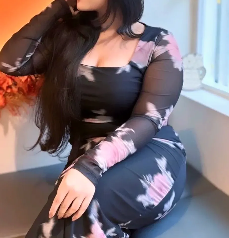 Bethan, 30
